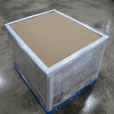 Seal pallet with plastic
